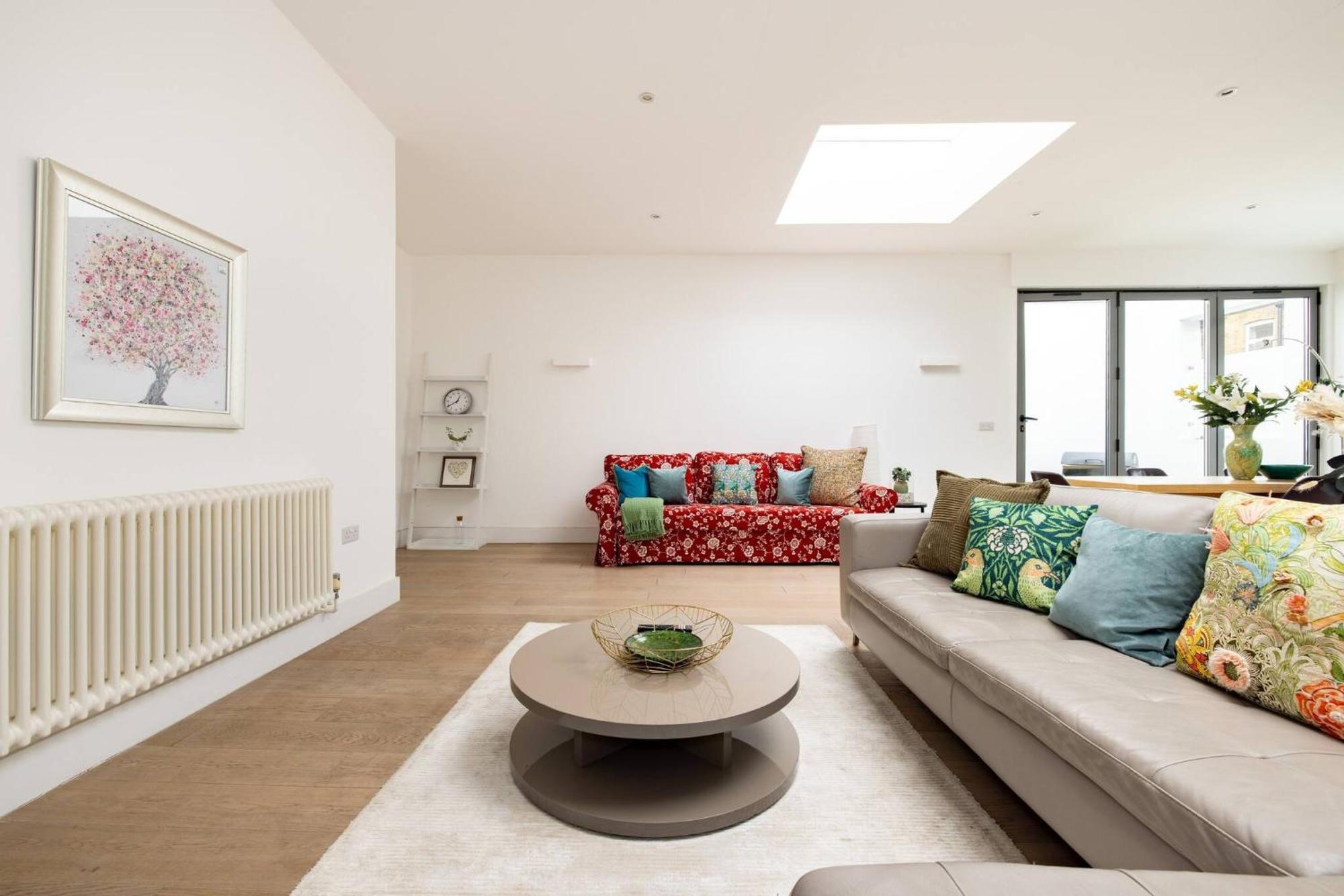 Wild Roses Serviced Apartments - Borough London Exterior photo
